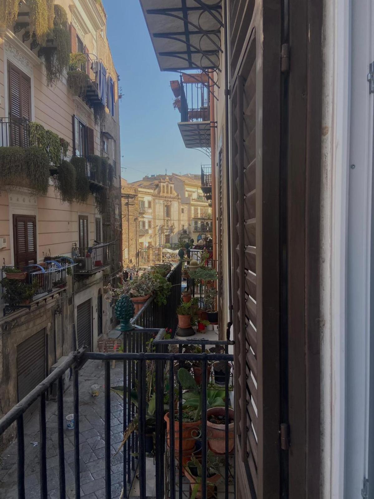 B&B Sulle Vie Del Capo Palermo Exterior photo